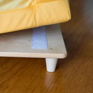 Canapé en bois en velours – SONYA